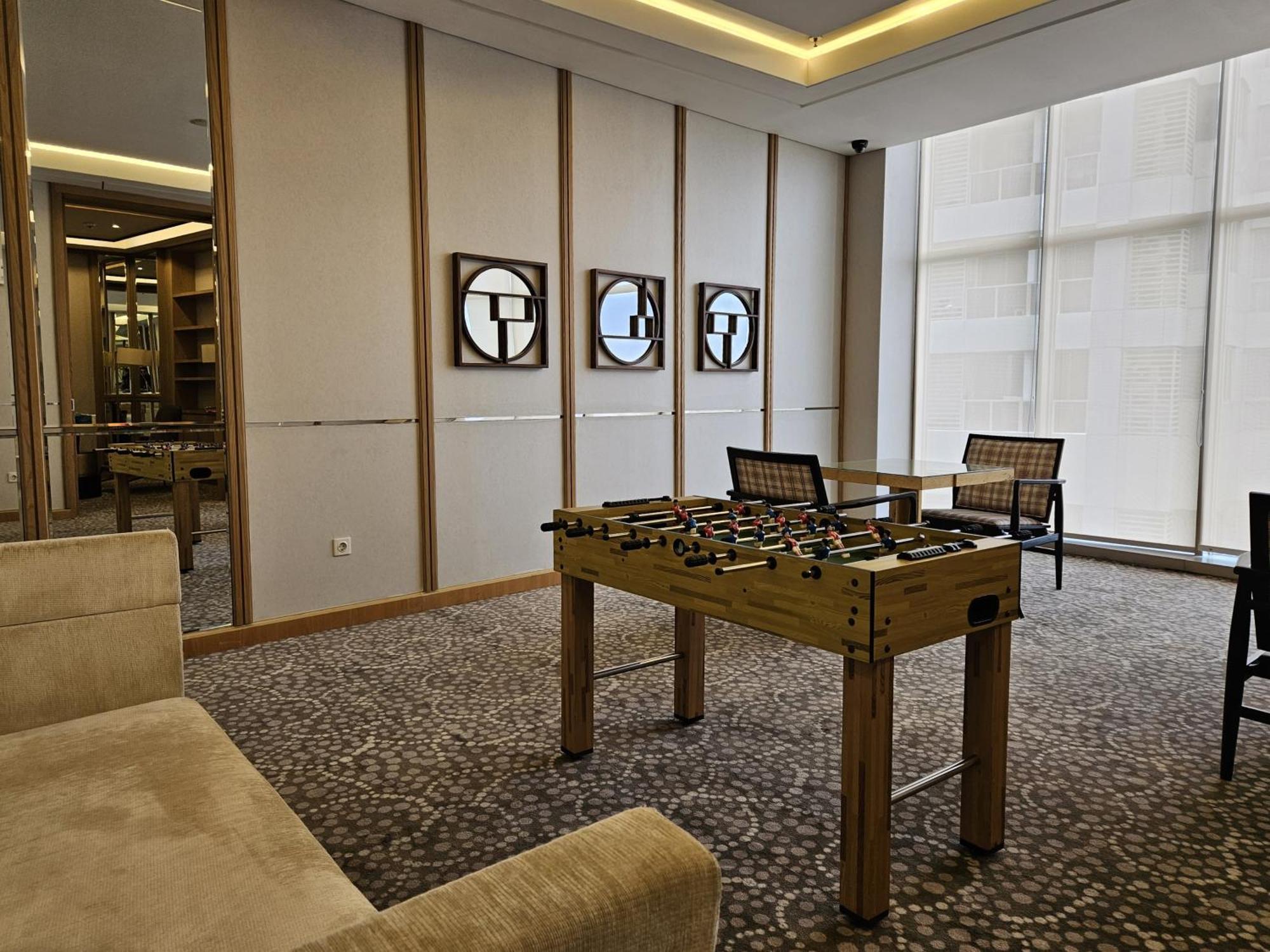 3Br Flat In Taman Anggrek Residence Jakarta Exterior photo